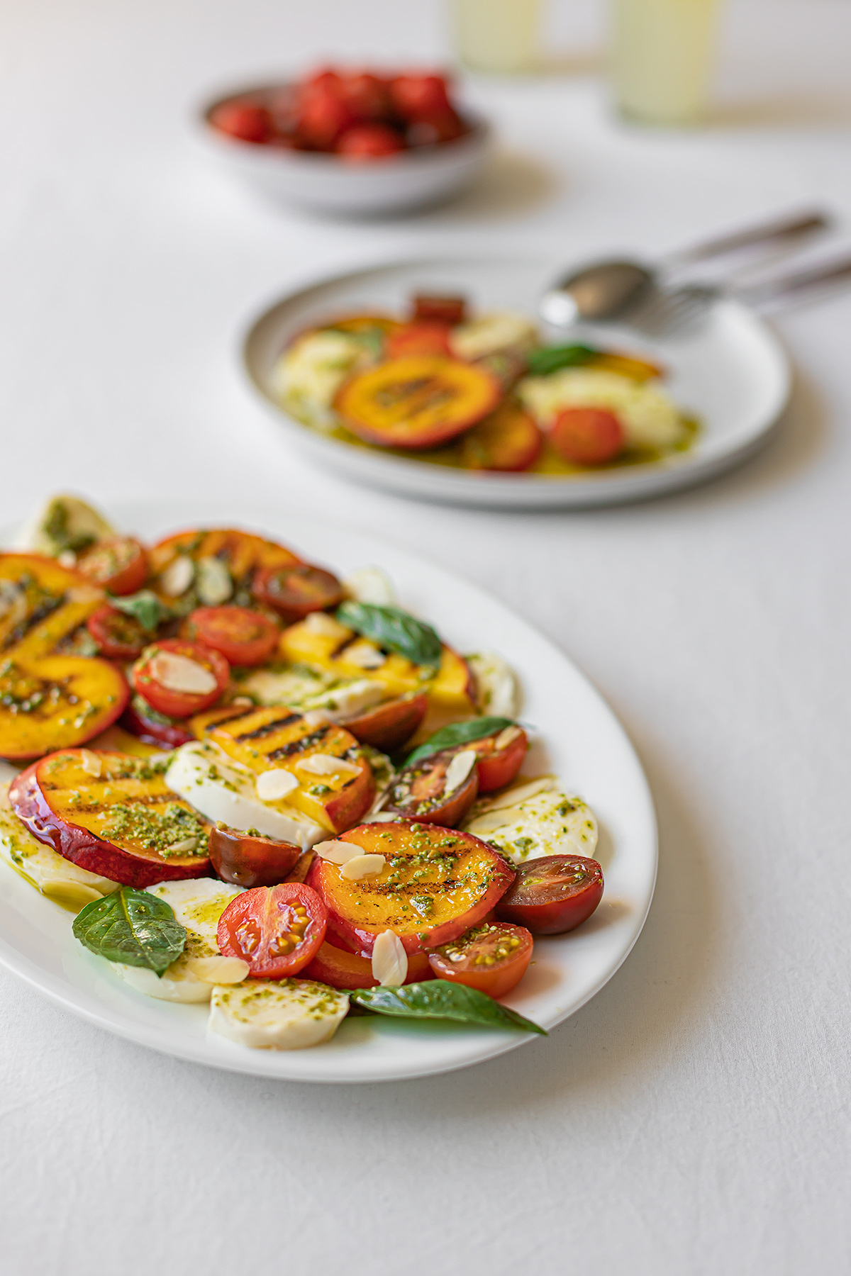 ensalada-nectarinas-tomates-mozarella
