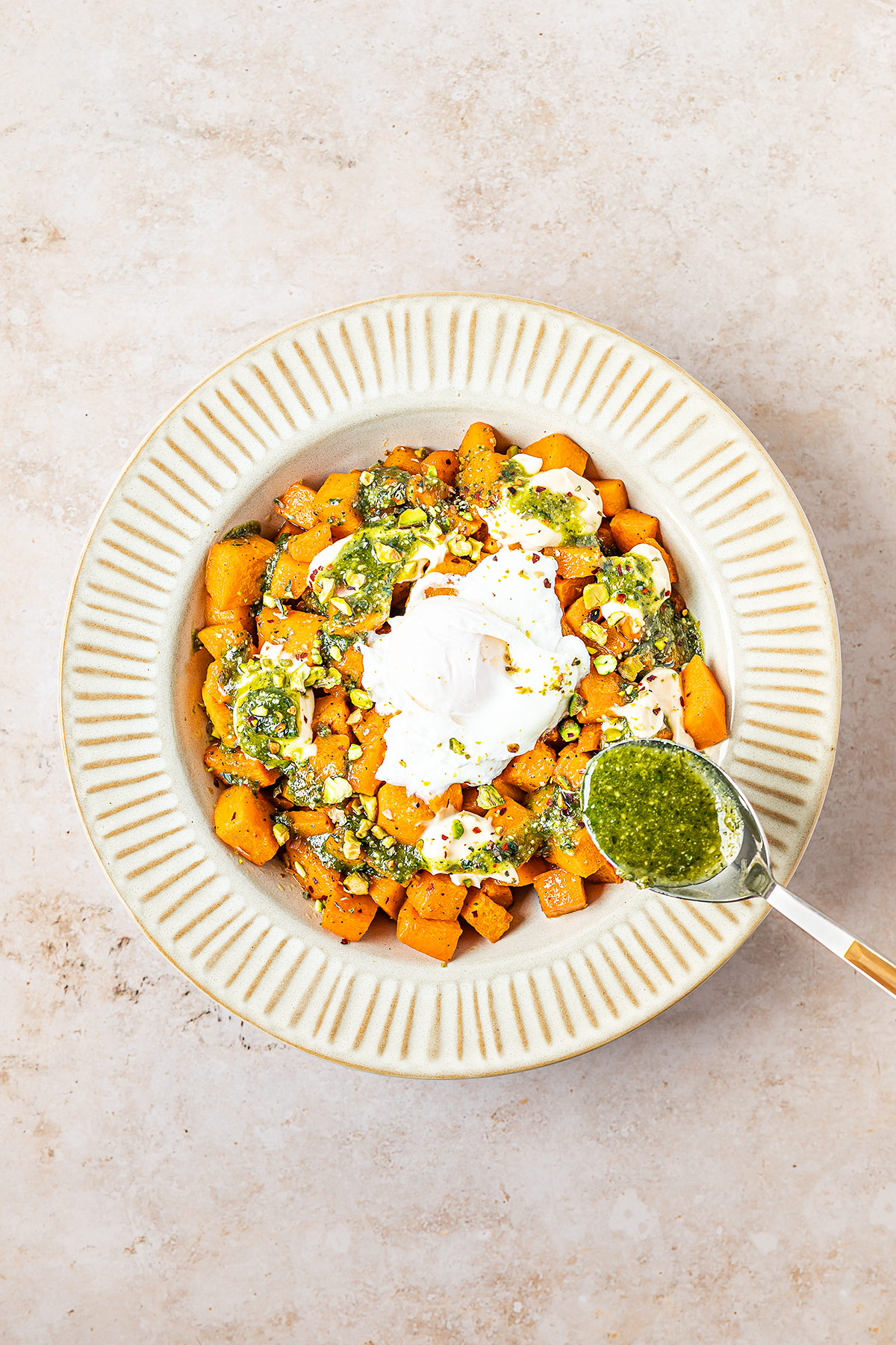 receta-calabaza-asada-con-mayonesa-y-pesto-1